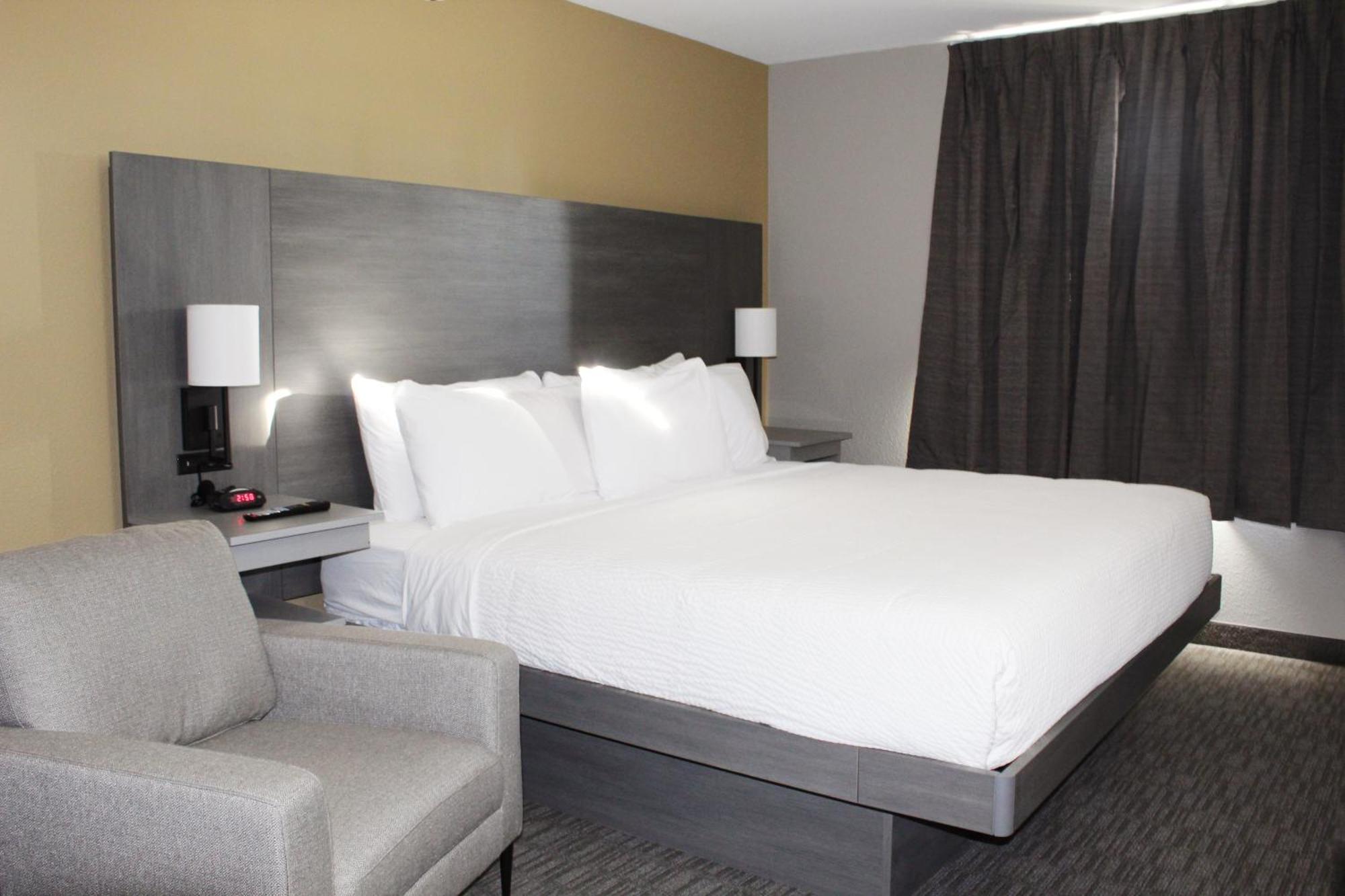 Days By Wyndham Hotel 2*